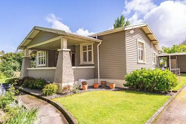 Exterior before painting - Project 3